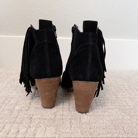 STEVE MADDEN Ponncho Fringe Booties - Picture 5 of 8